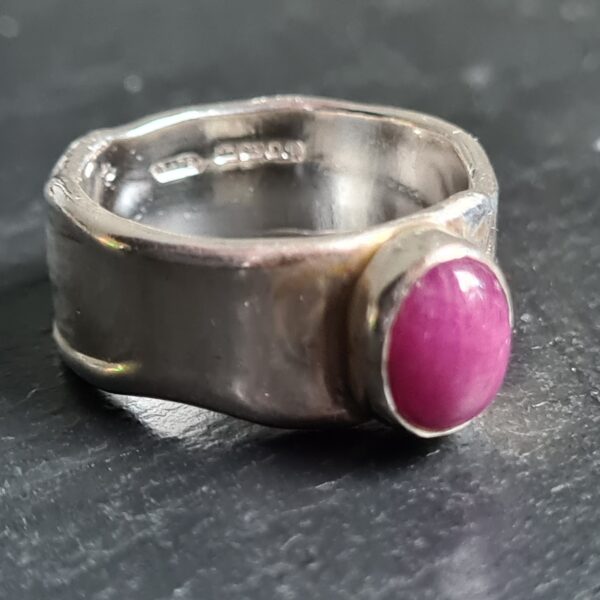 Rubin Ring in Silber