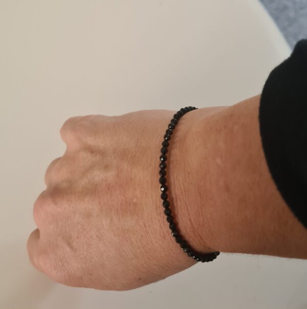 Spinell Armband schwarz